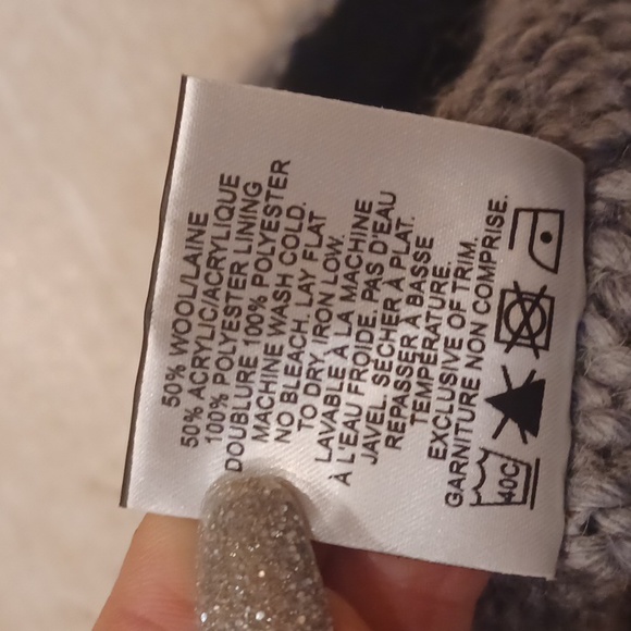 Bula Unisex Gray Chunky Knit Thermal Lined Beanie - Picture 7 of 7